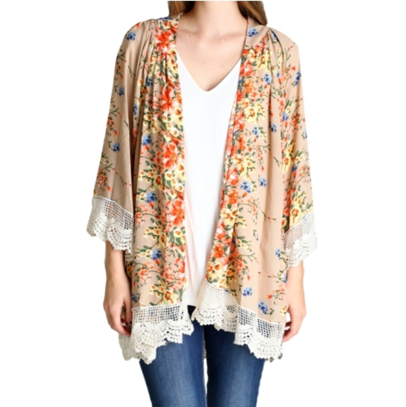 NWOT Taupe Boho Lightweight Floral Kimono - Picture 2 of 7